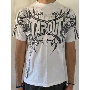 White tapout T-shirt